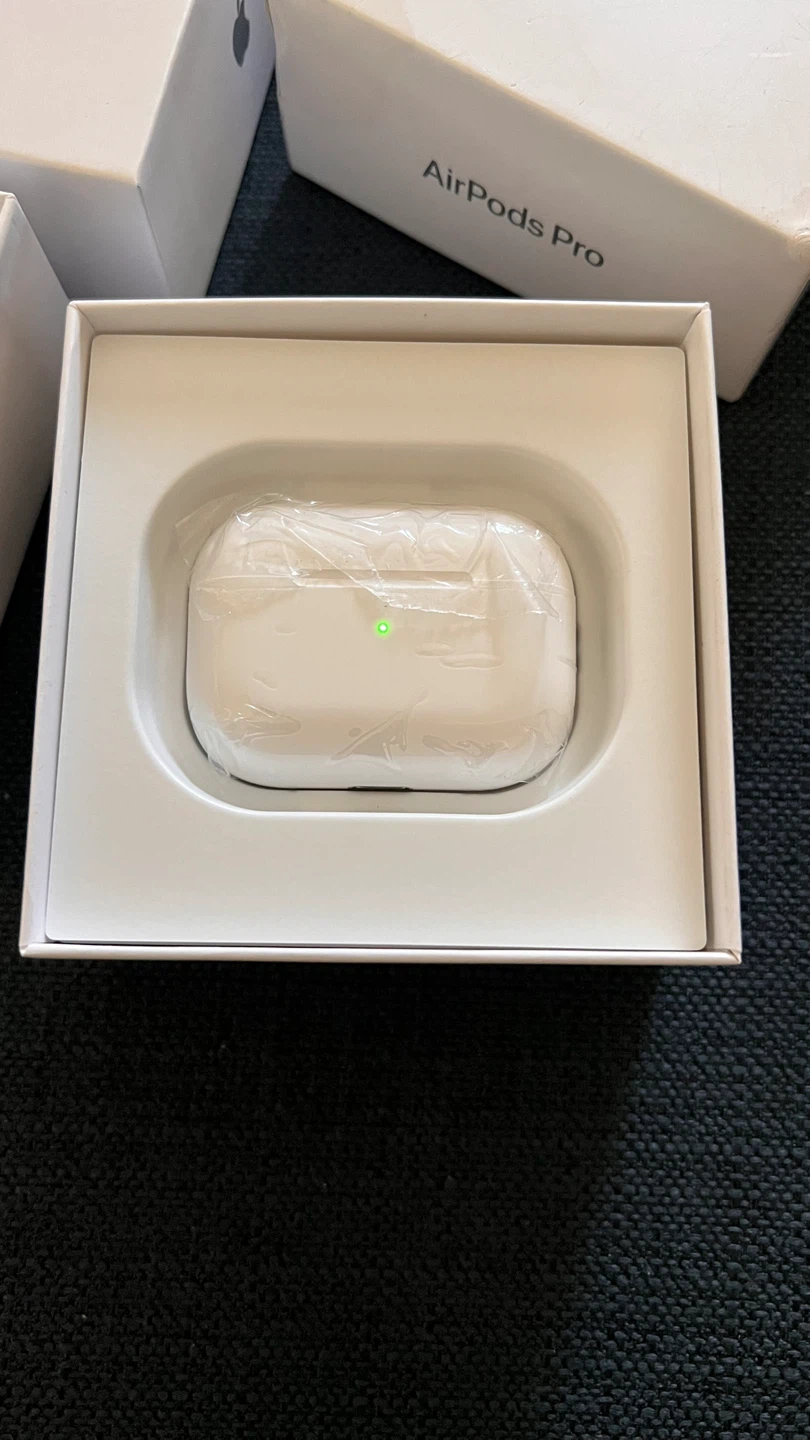 Apple AirPods Pro 2nd Generation - photo 5