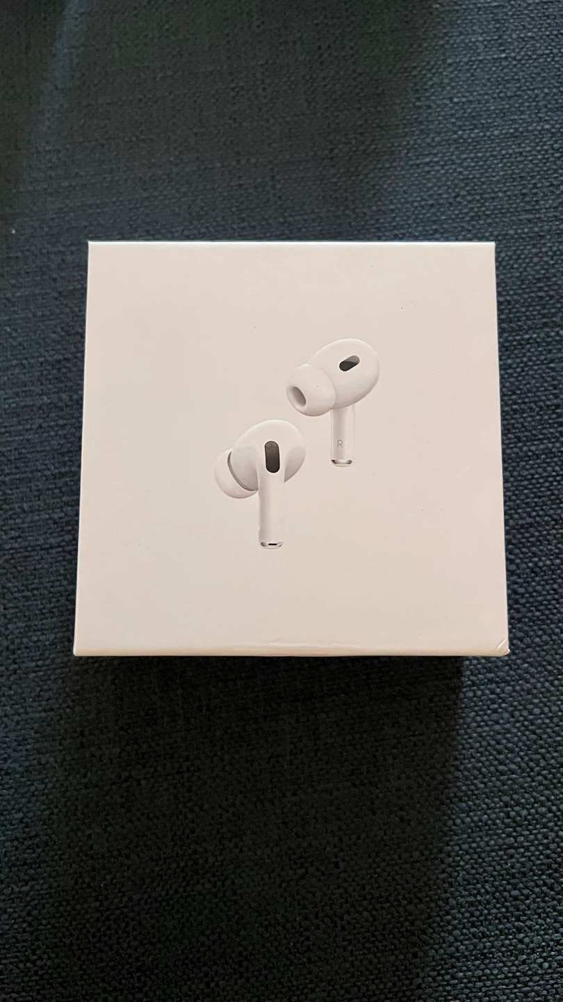 Apple AirPods Pro 2nd Generation - photo 4