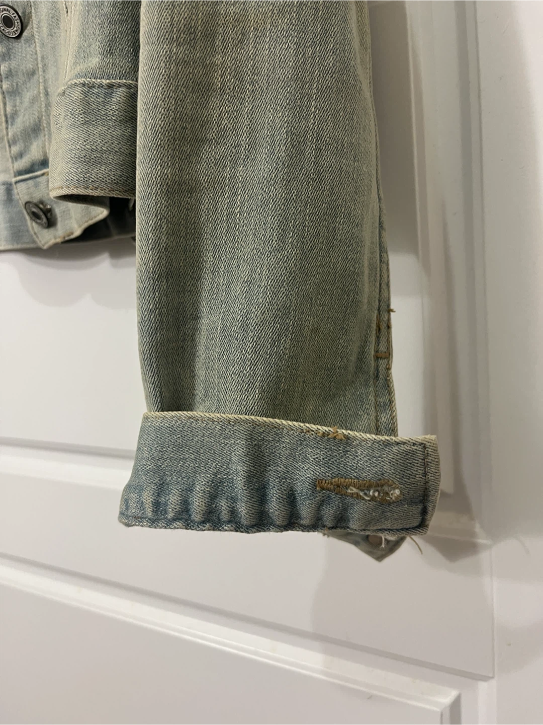 Vintage Light Wash Distressed Denim Jacket - photo 3