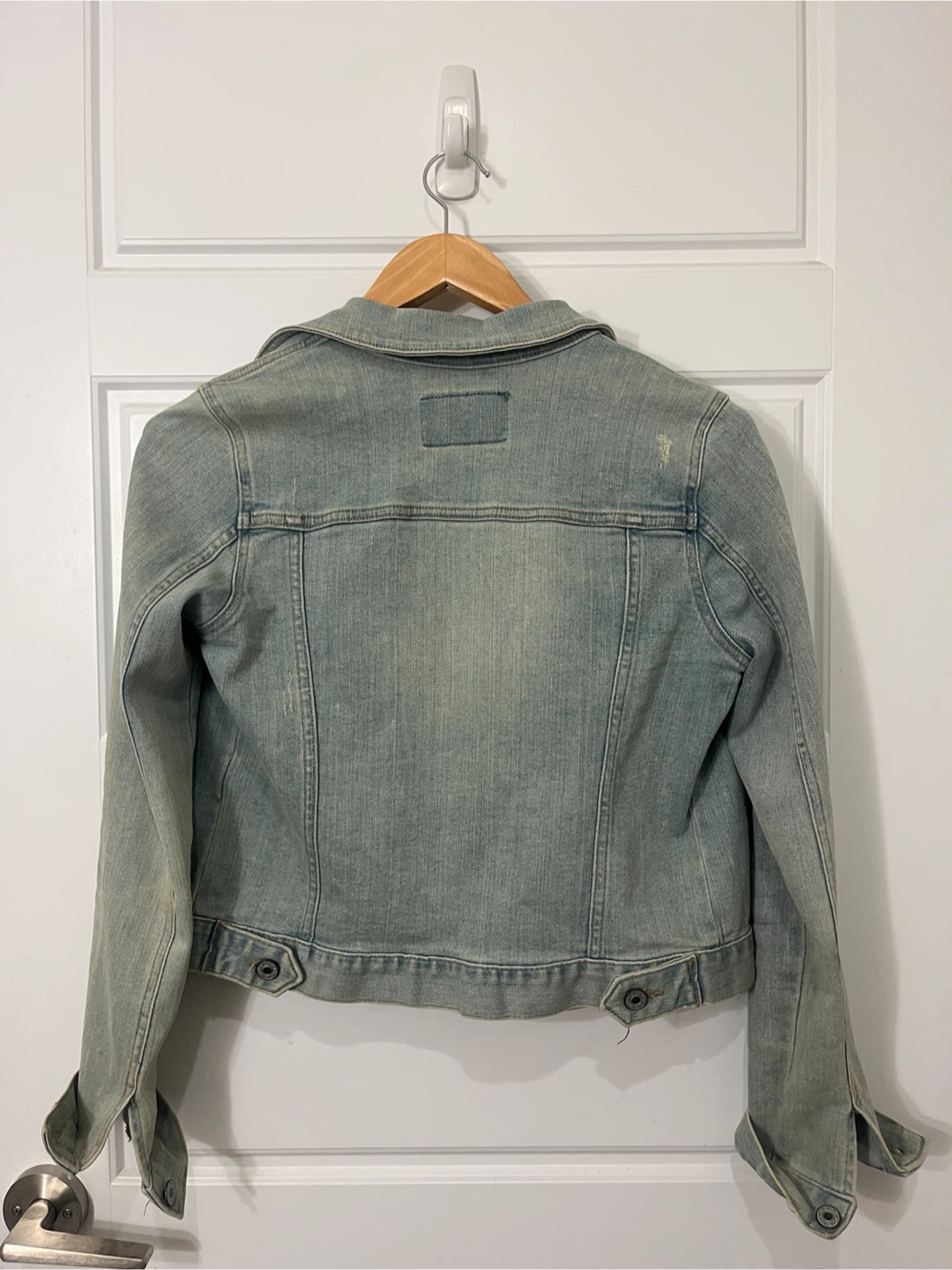 Vintage Light Wash Distressed Denim Jacket - photo 4