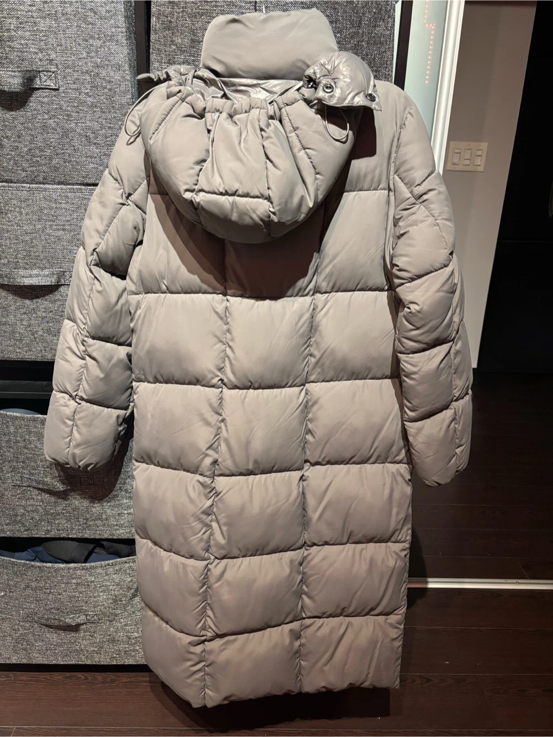 BCBGMAXAZRIA Long Puffer Winter Coat – XS – Like New - photo 2