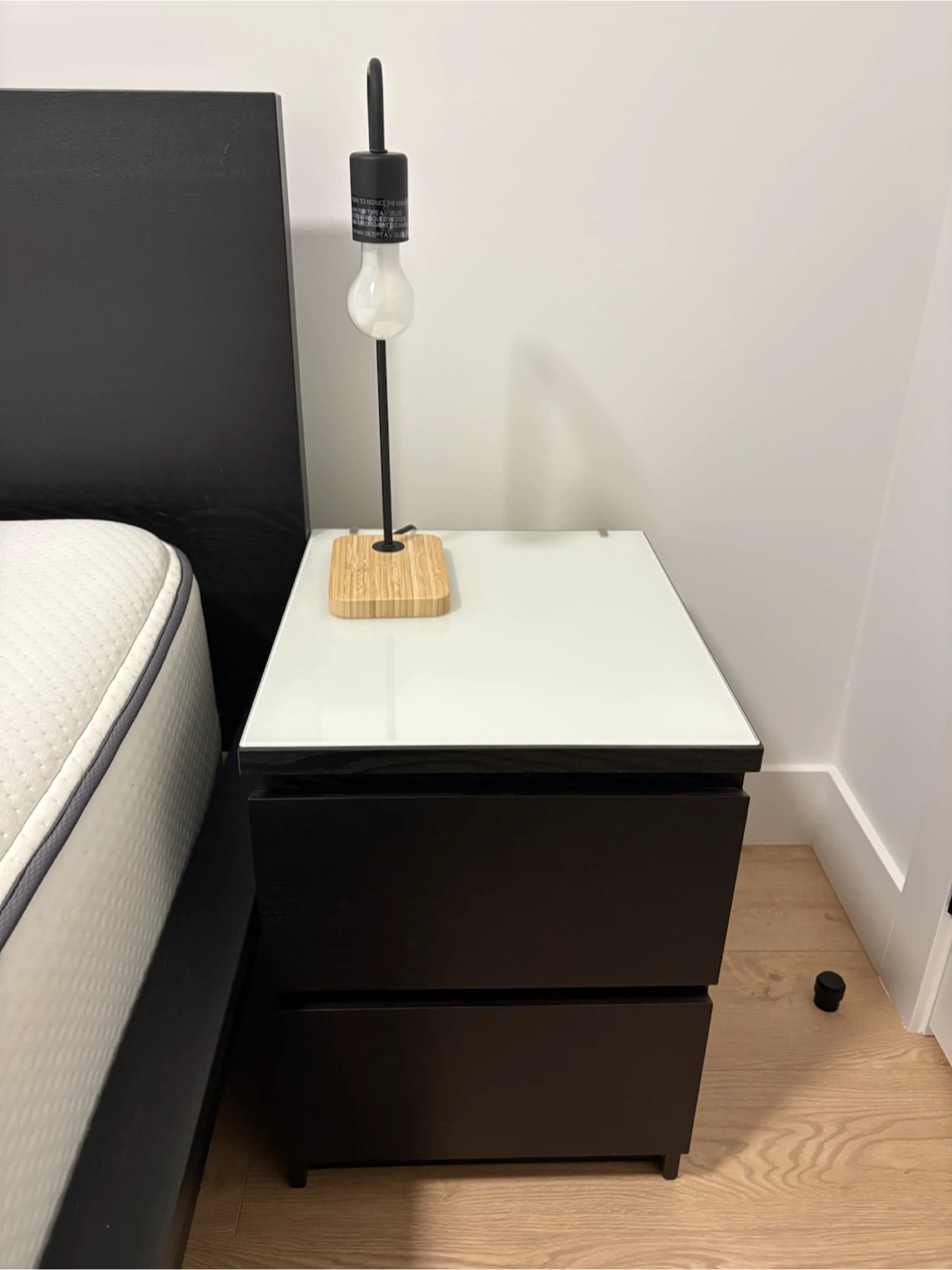 Modern Black Queen Bed Frame with Two Matching Nightstands - photo 3