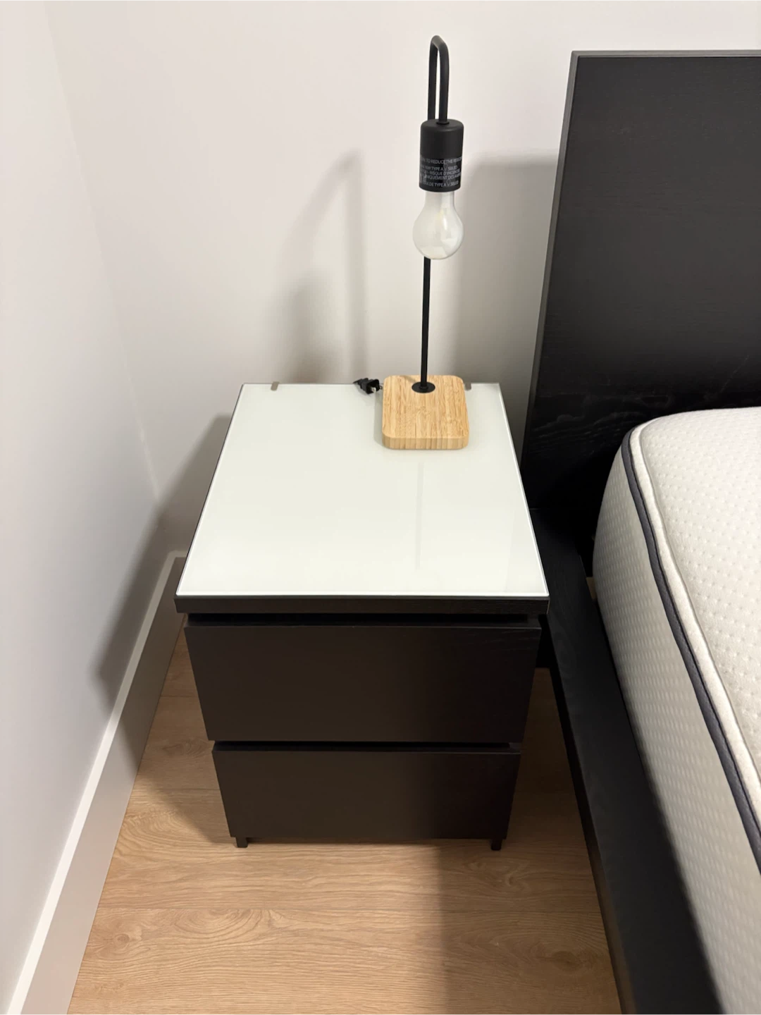 Modern Black Queen Bed Frame with Two Matching Nightstands - photo 4
