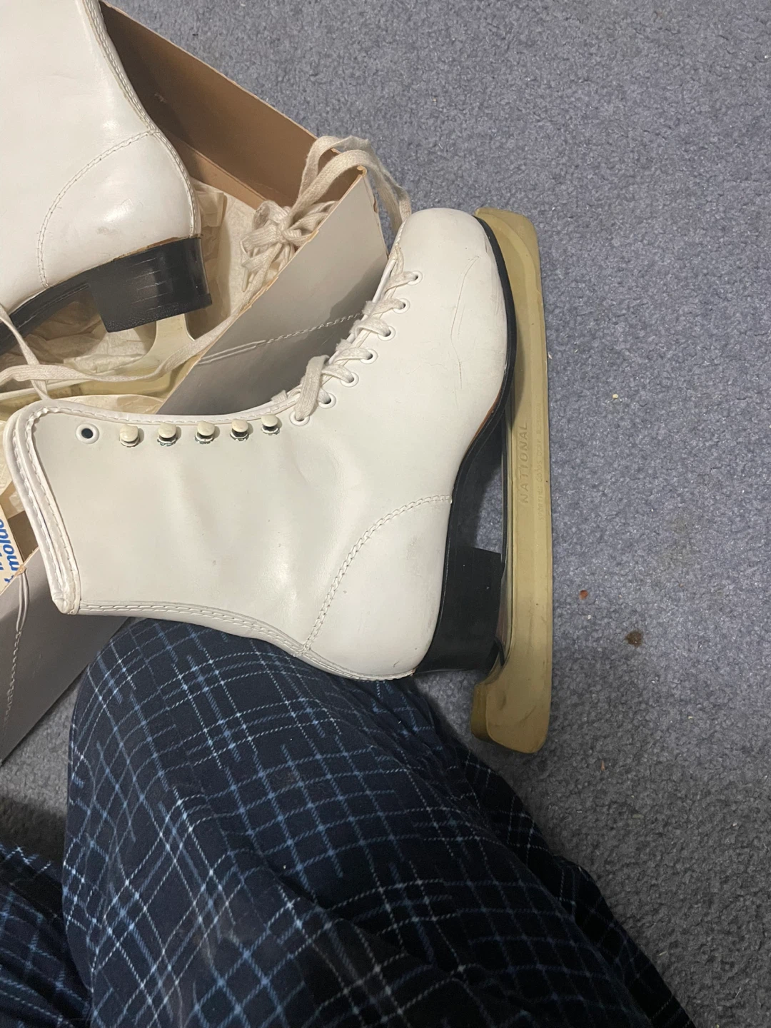 American Rocket Ladies White Figure Skates Size 6 - photo 5