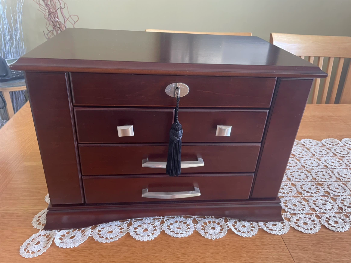 Large Wooden Jewellery Box - photo 2