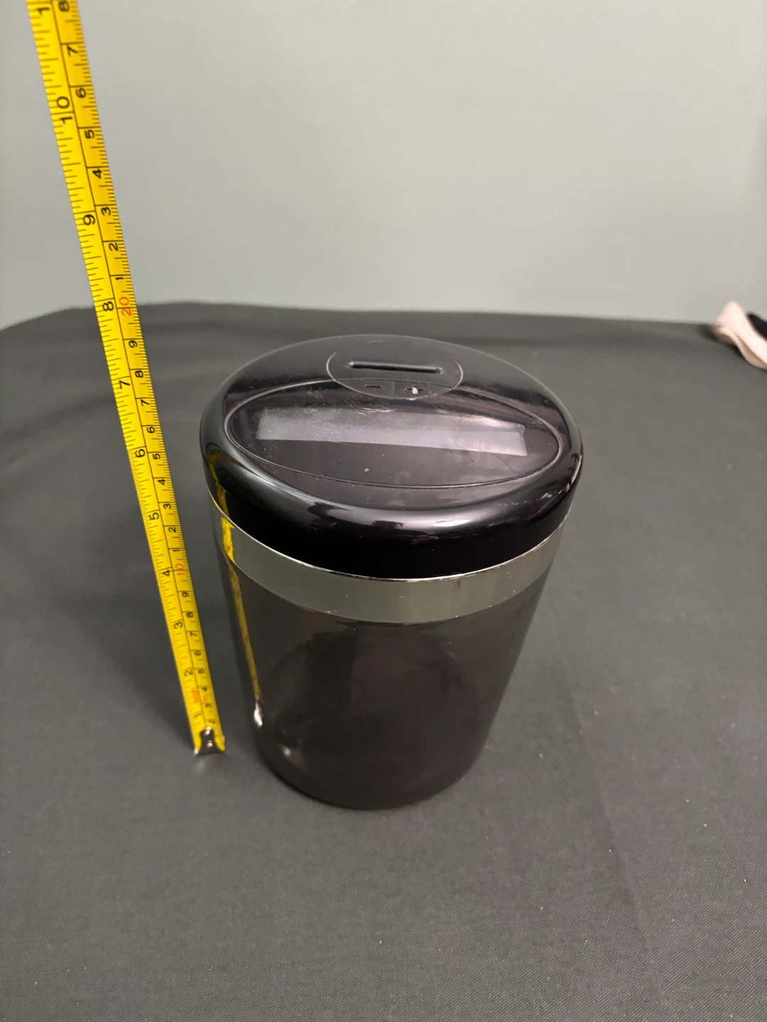 Digital Counting Coin Jar