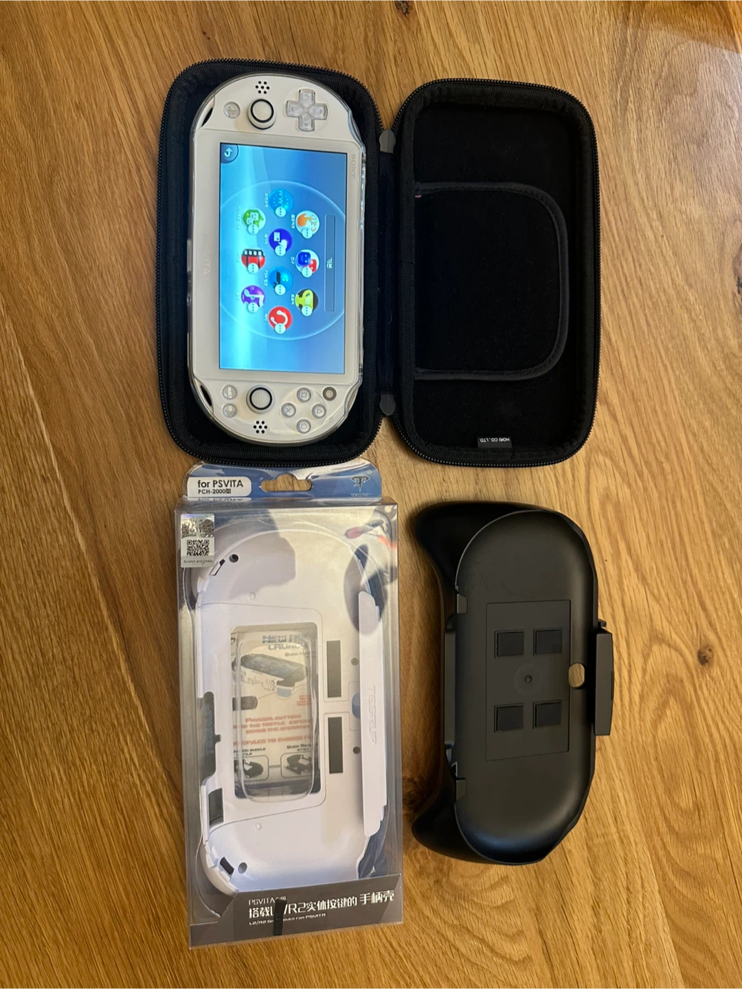 Ps vita with hori Grip