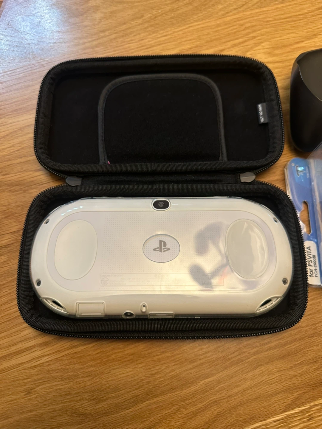 Ps vita with hori Grip - photo 3