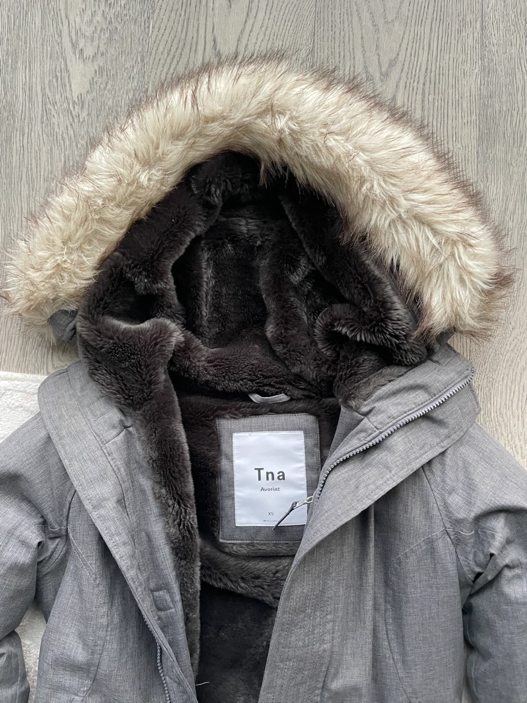Aritzia Avoriaz Parka Grey - photo 2