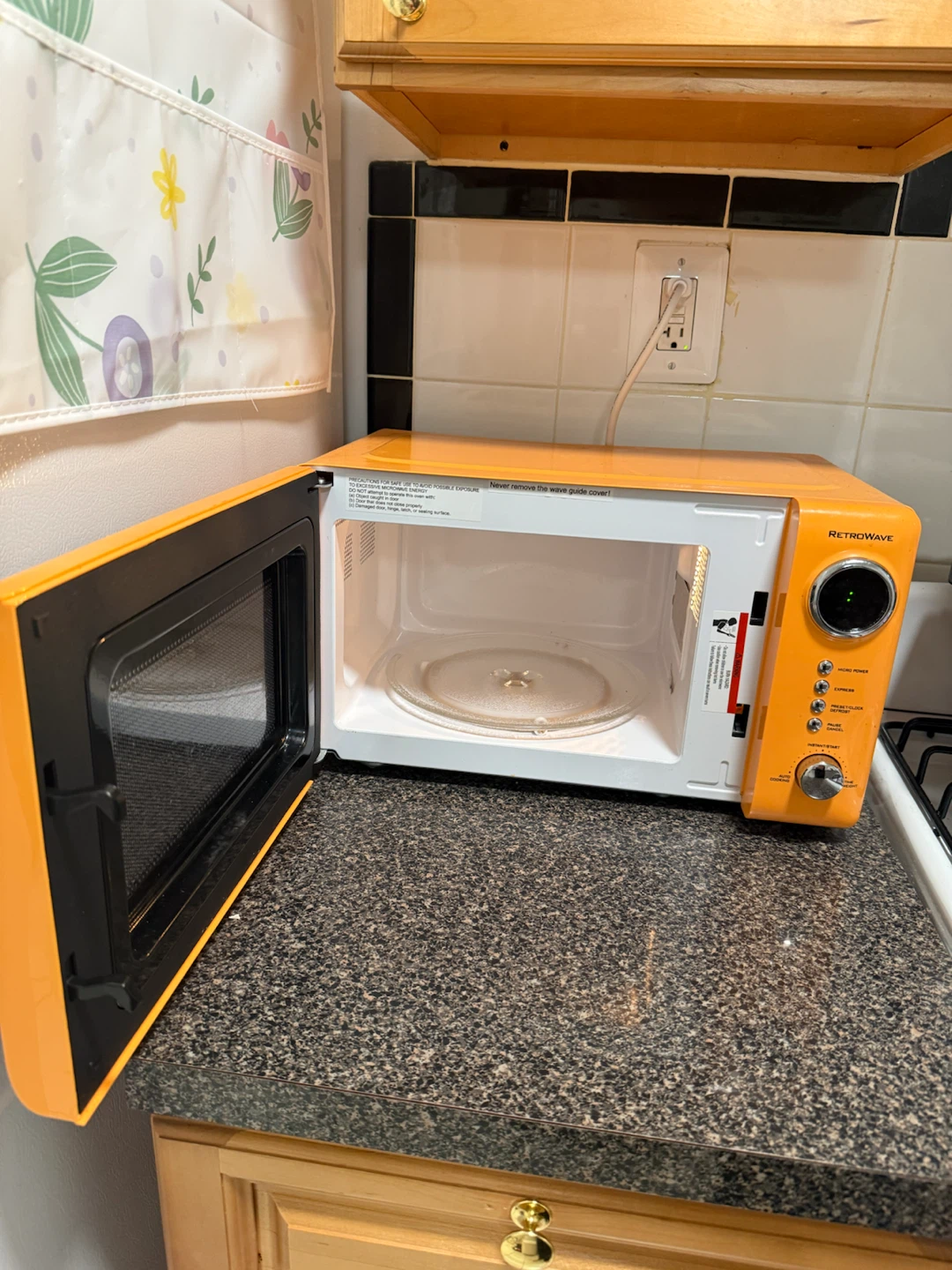 Nostalgia Retro Series Microwave - photo 3