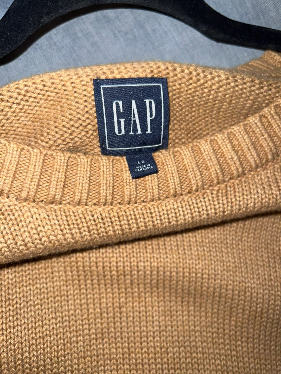 GAP Crewneck Knit Sweater - Tan