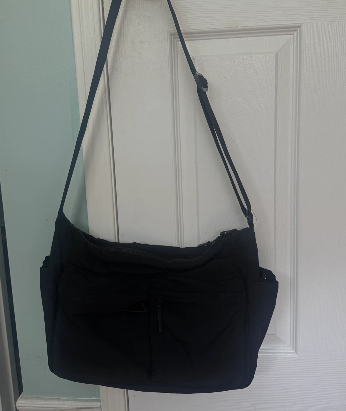 Uniqlo Shoulder Bag - photo 2