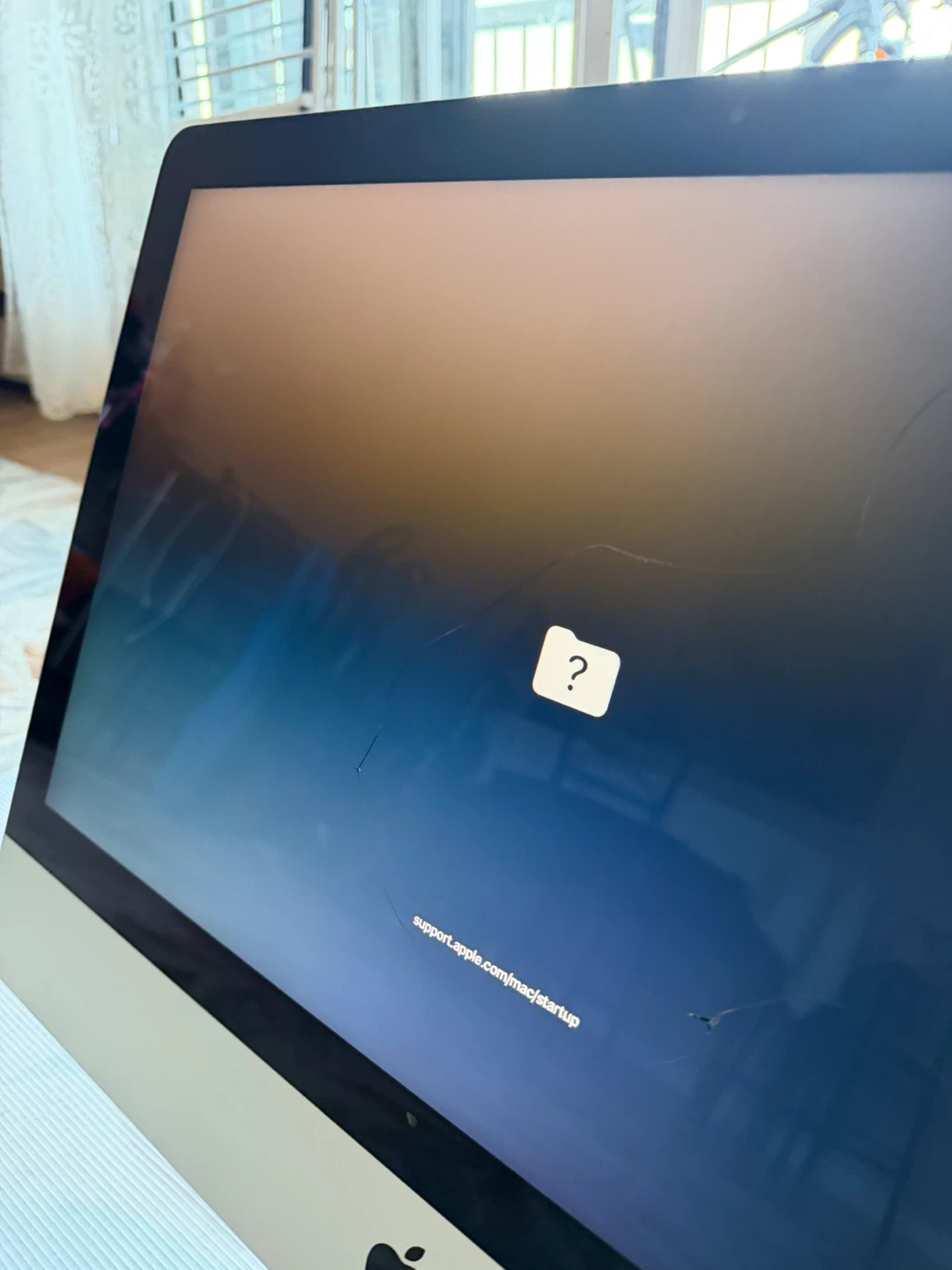 Apple iMac 21.5” Late 2015 A1418 – For Parts or Repair - photo 2
