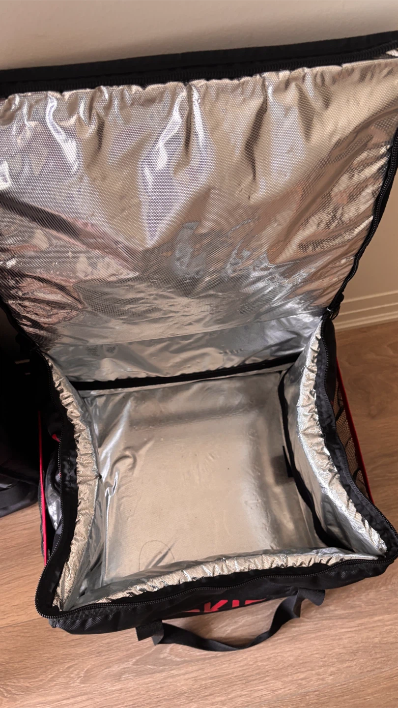 Set of 2 Skip The Dishes Delivery Bags - photo 2