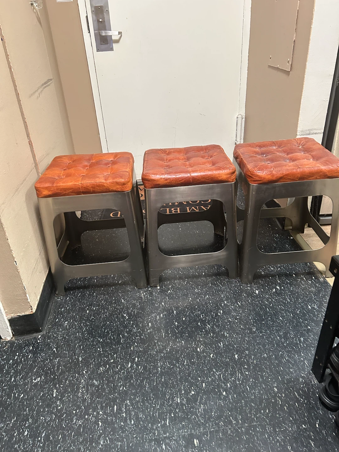 Set of 3 Tufted Leather and Metal Stools - photo 4