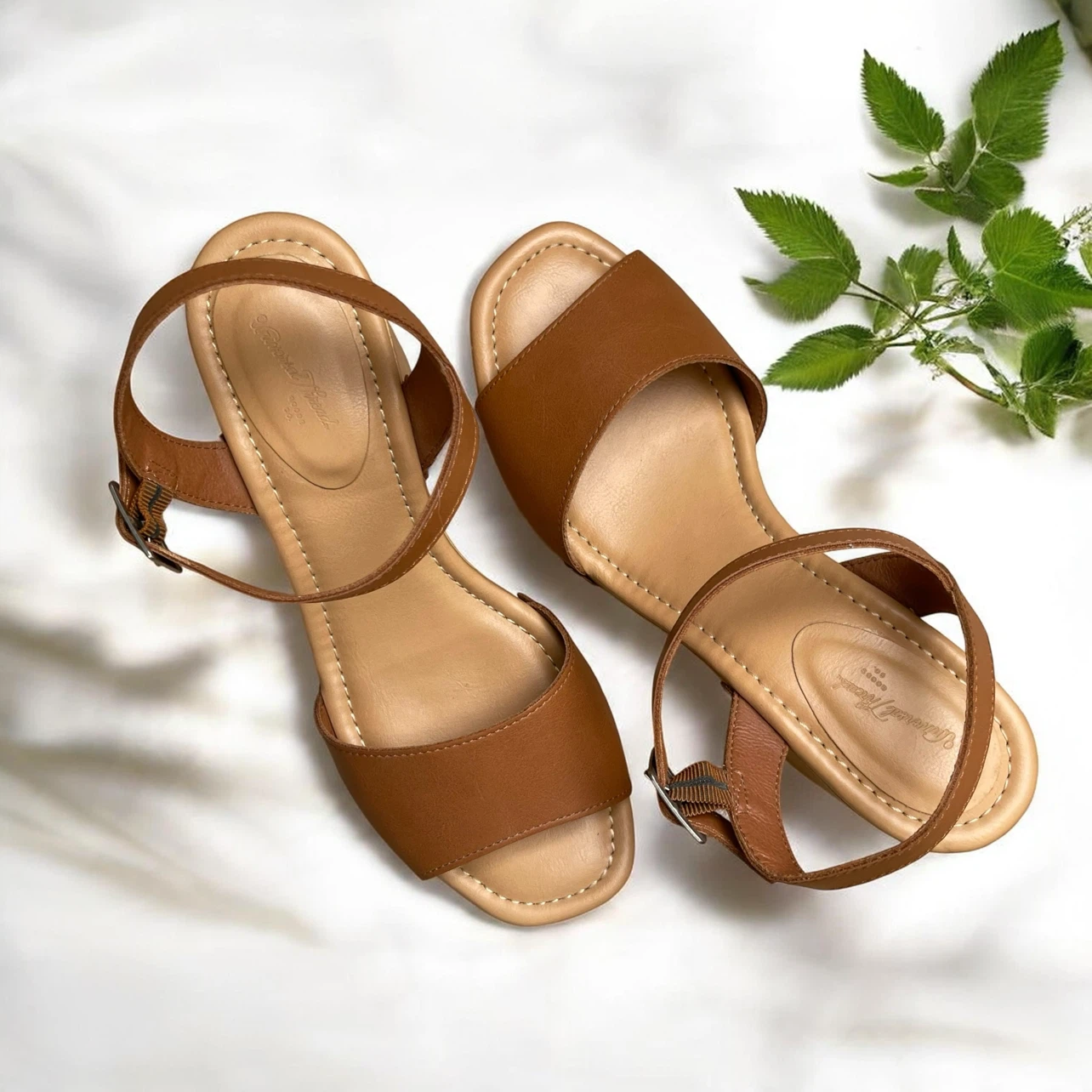 Universal Thread April Platform Clog Sandals in Cognac - photo 3