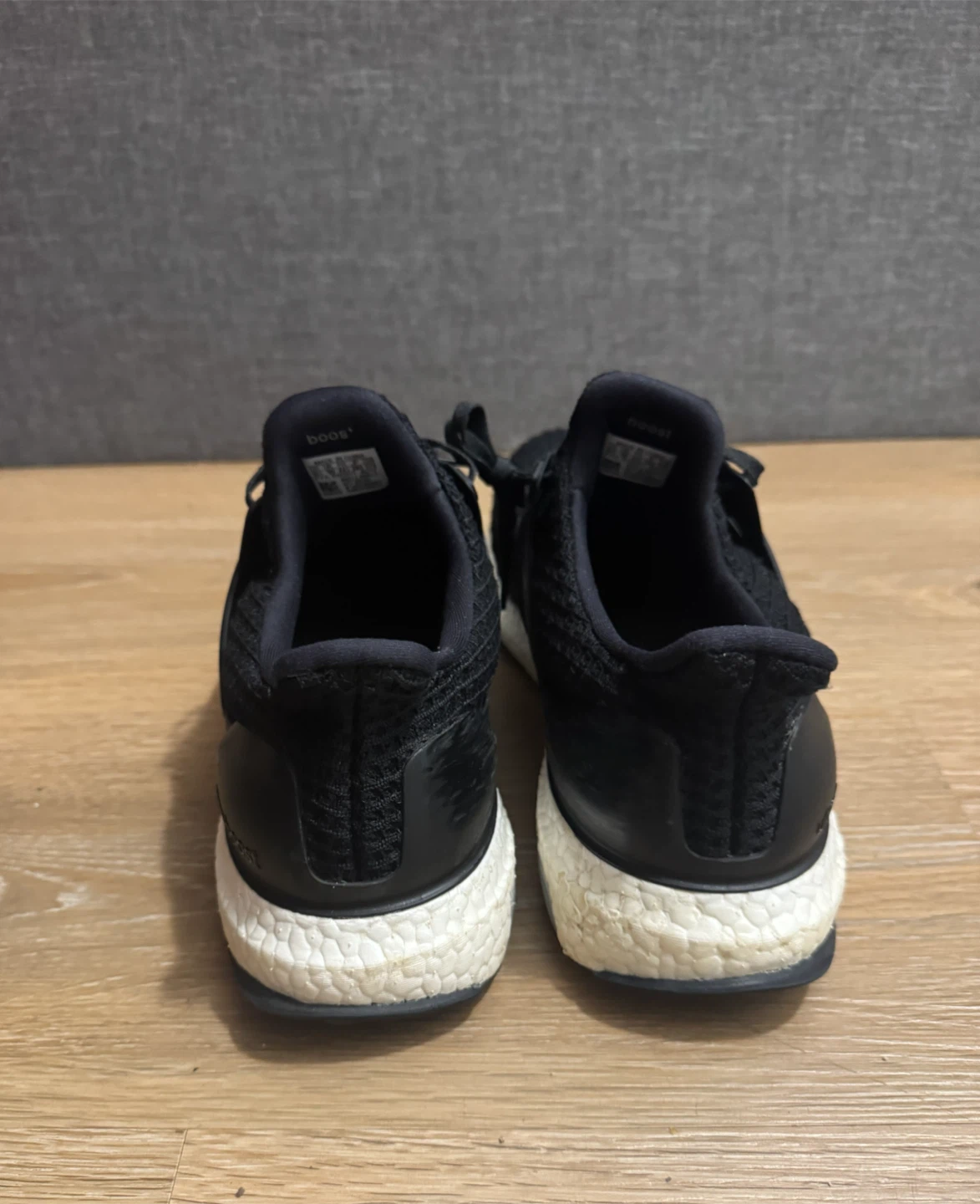Adidas Ultraboost Black and White Size 10.5 Men - photo 4