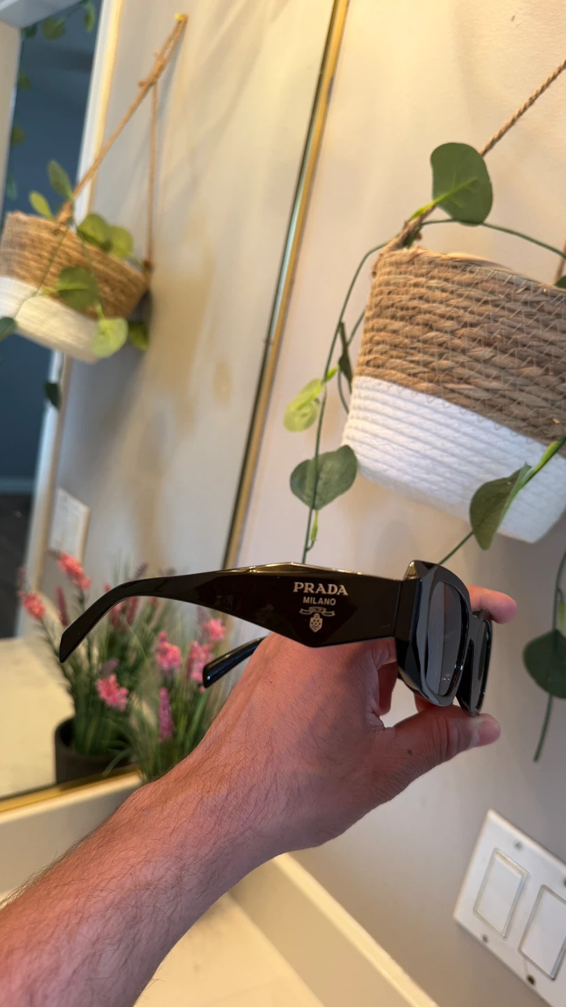 Prada Black Sunglasses - photo 2