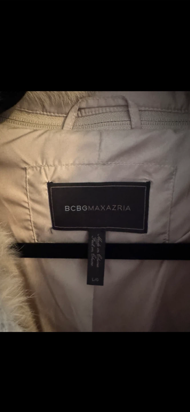 BCBGMAXAZRIA Puffer Jacket - photo 3