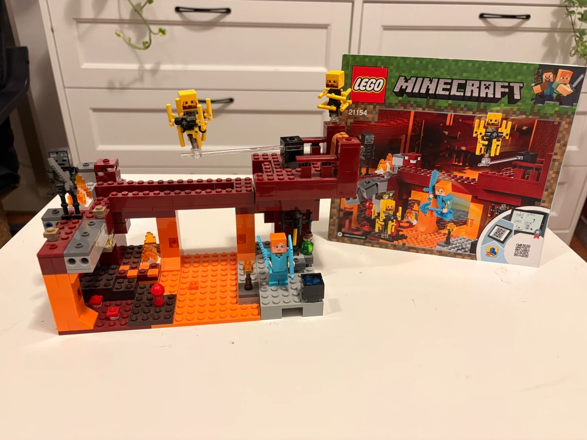 LEGO Minecraft The Blaze Bridge 21154
