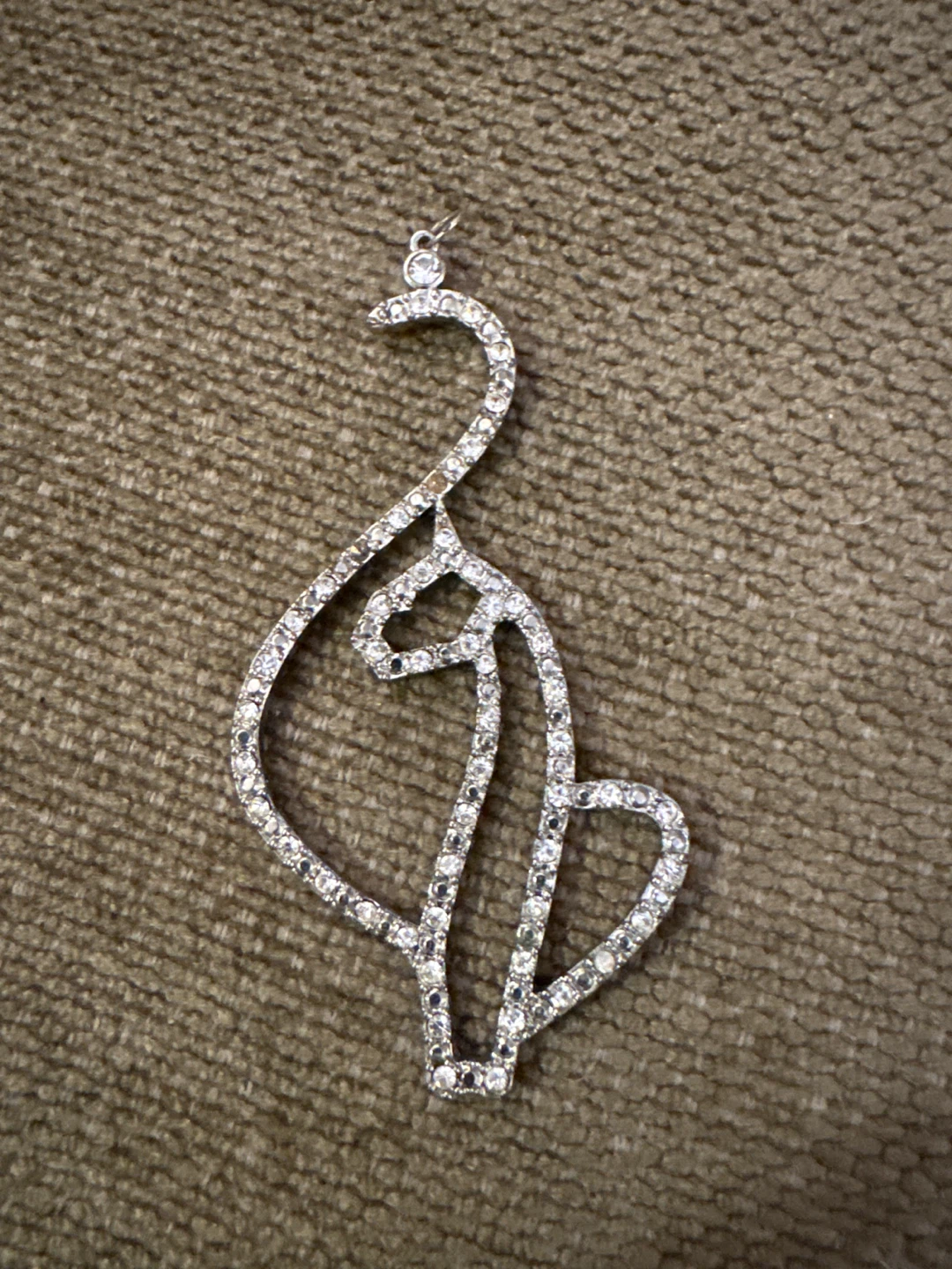 Rhinestone cat pendant