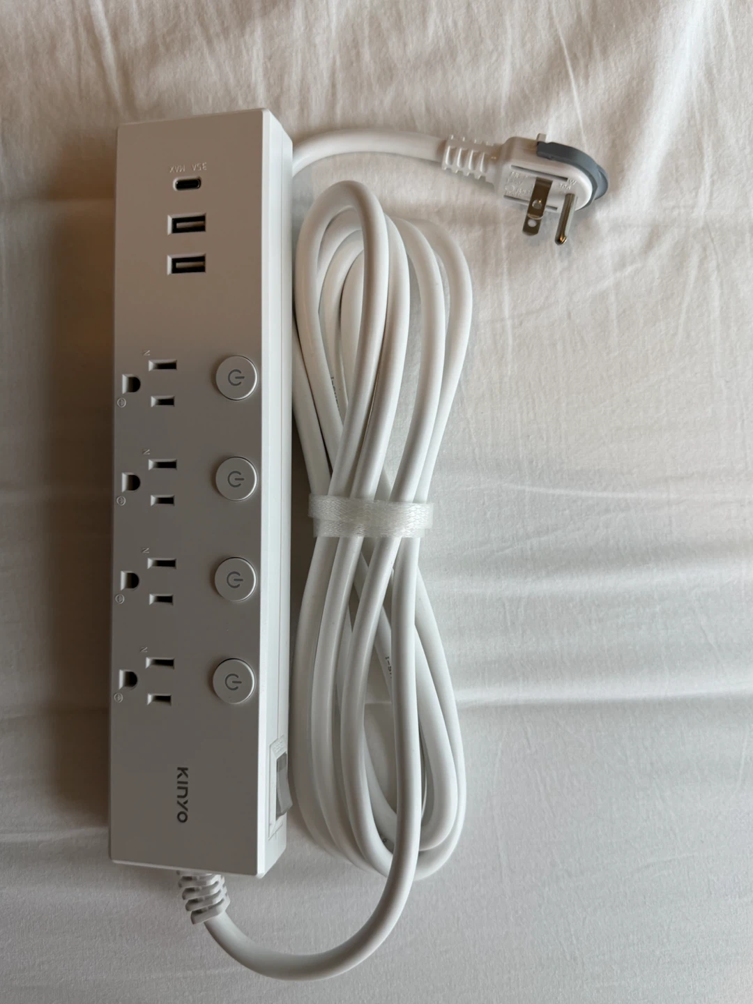 Kinyo Power Bar with 4 Outlets and USB Ports