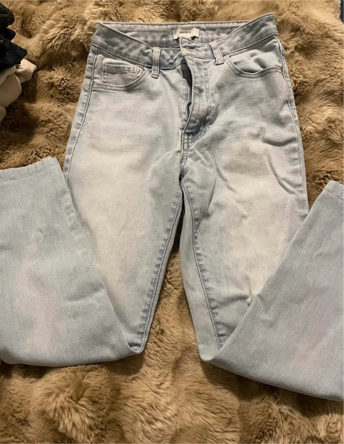 Forever 21 Light Wash Skinny Jeans - photo 2