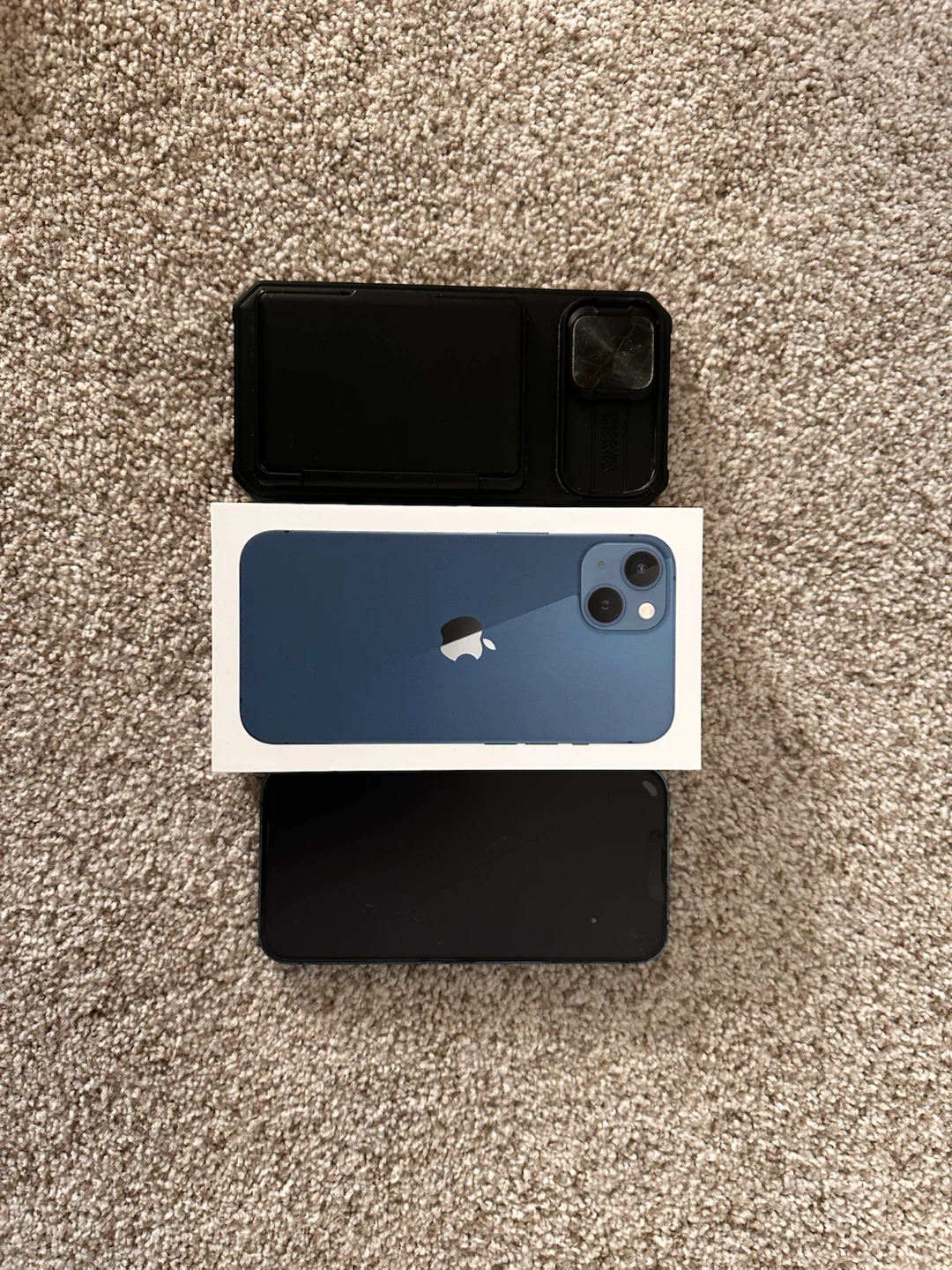 Apple iPhone 13 128GB Blue - photo 2