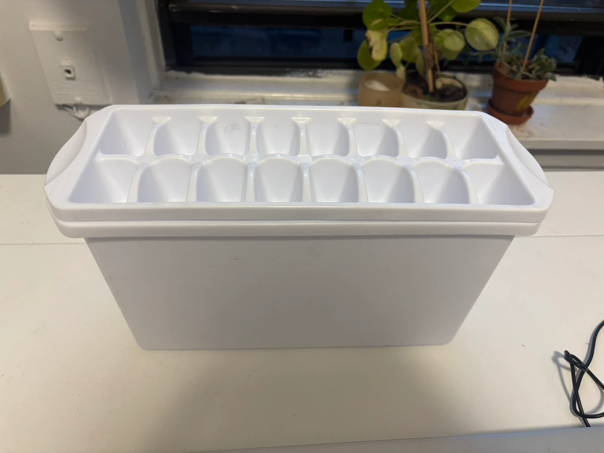White Plastic Ice Cube Tray with Storage Bin - photo 3