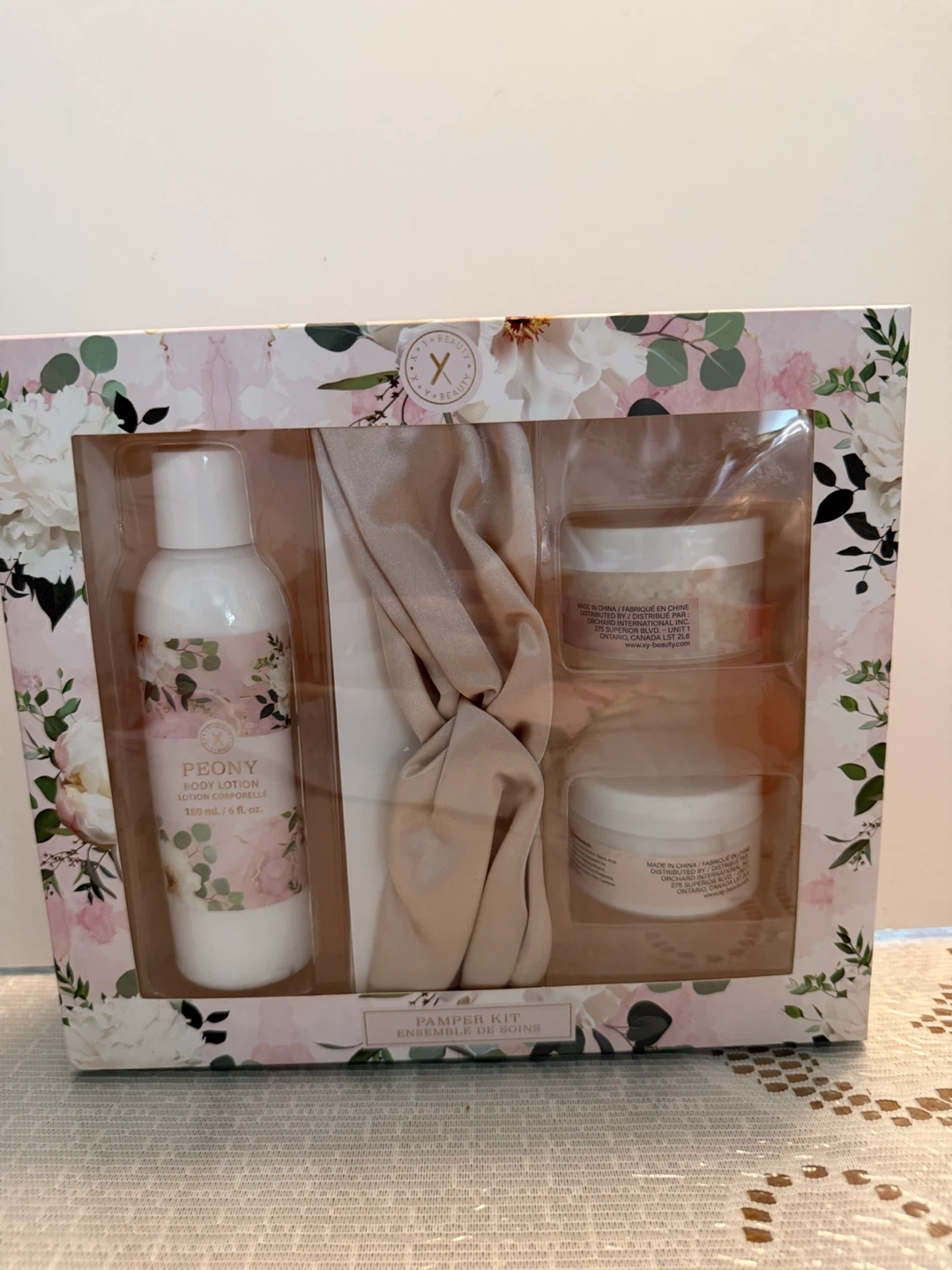 X+Y Beauty Peony Pamper Kit