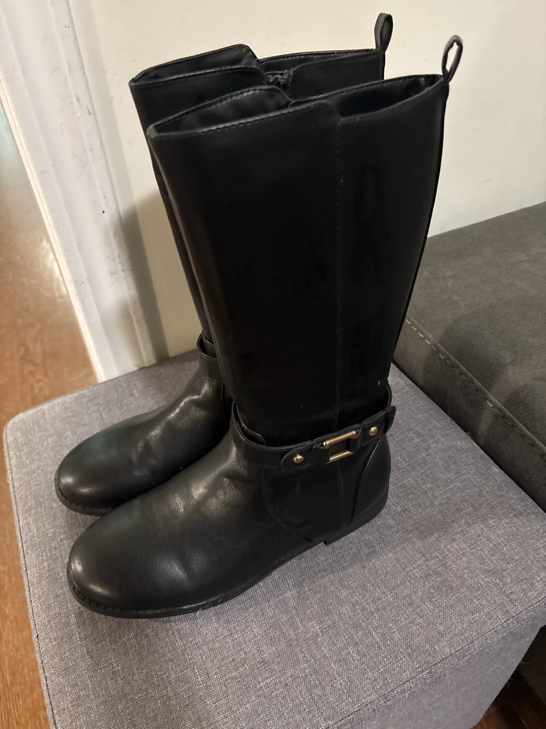 Black Women's Boots Size 5 - photo 2