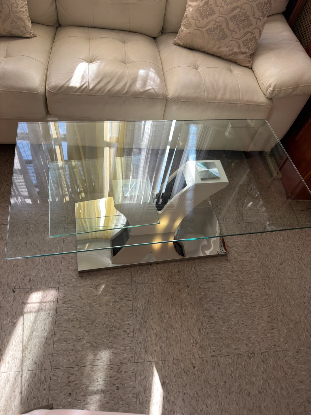 Modern Glass Coffee Table
