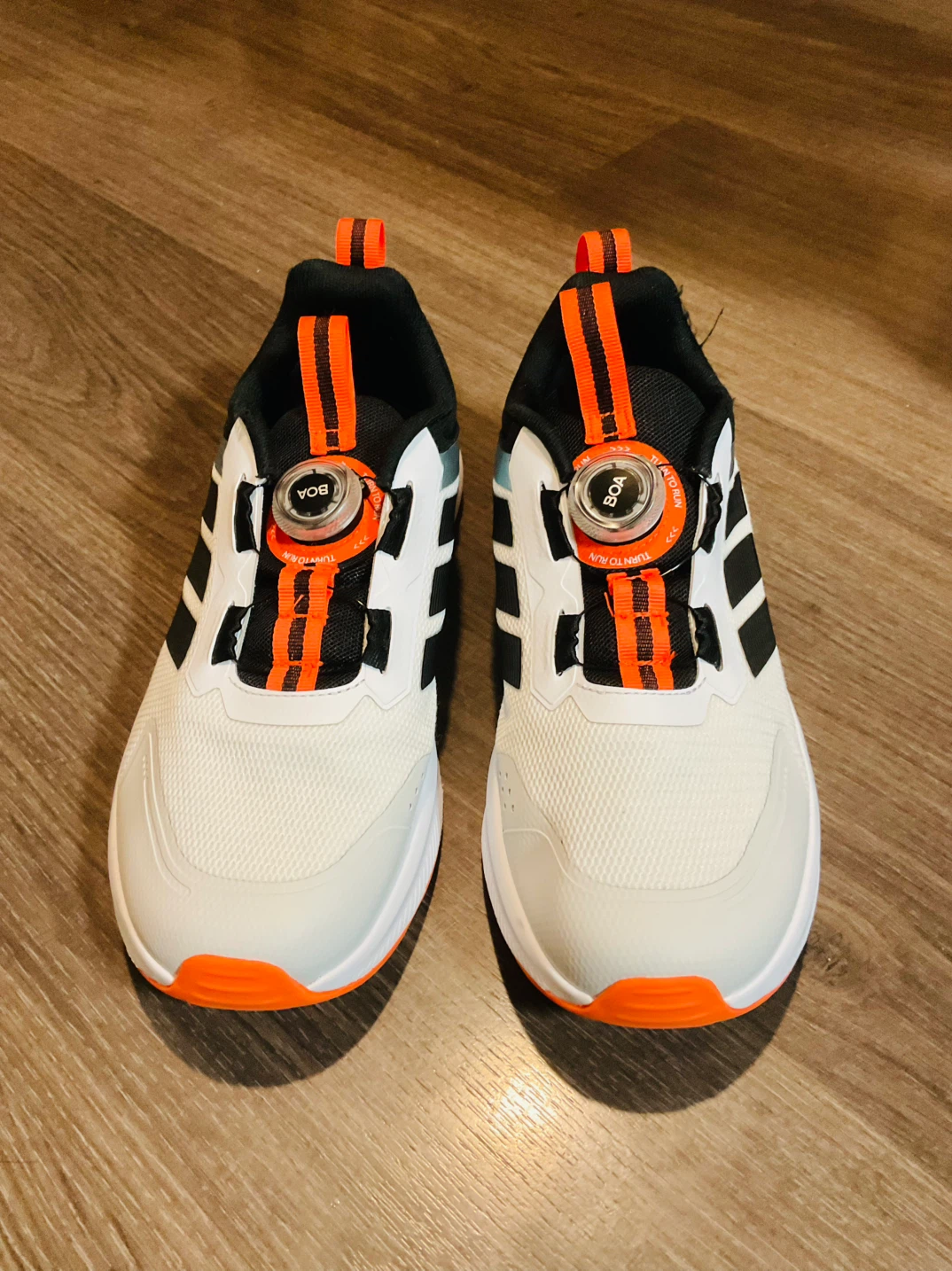 (Good condition)Adidas Running Shoes with BOA Fit System