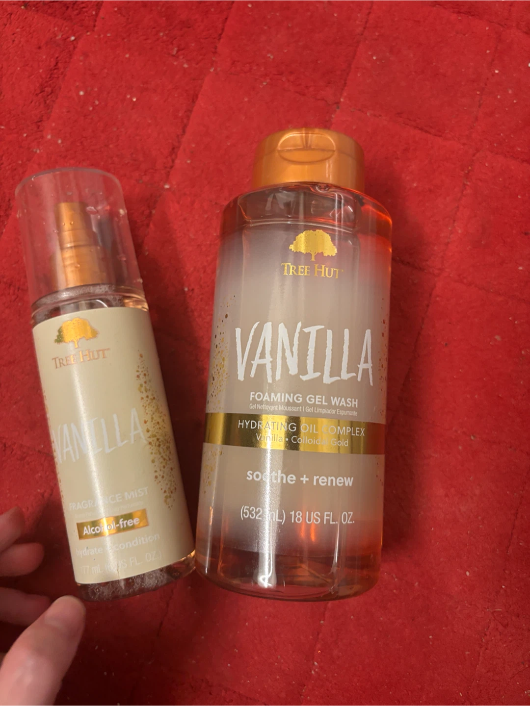 Tree Hut Vanilla items. Plus candle.