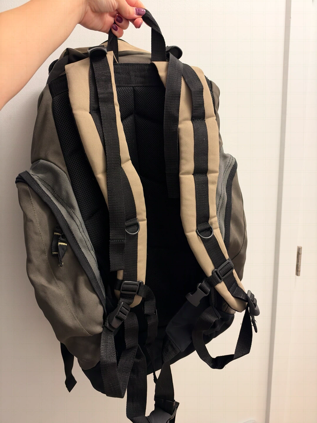 High Peak WM 60 Hiking Backpack - photo 2