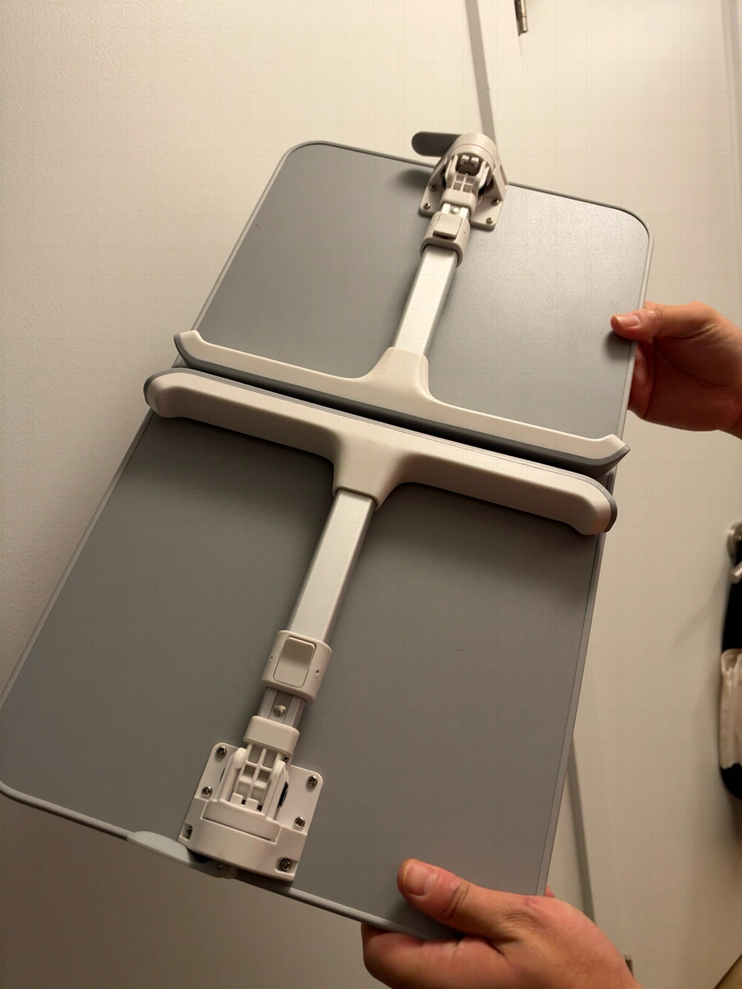 SAJI Foldable Laptop Desk - photo 4