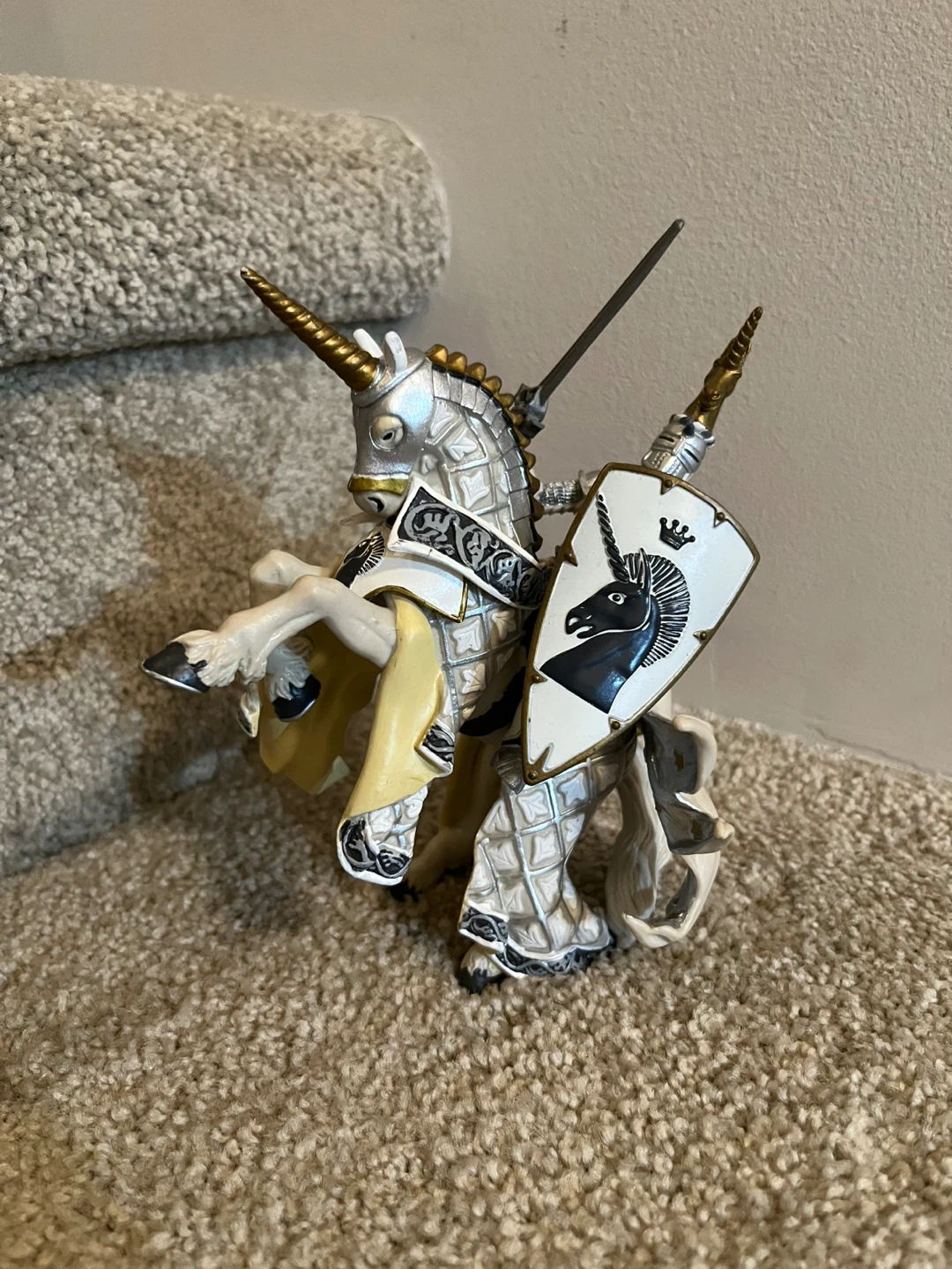 Schleich Unicorn Knight Figure
