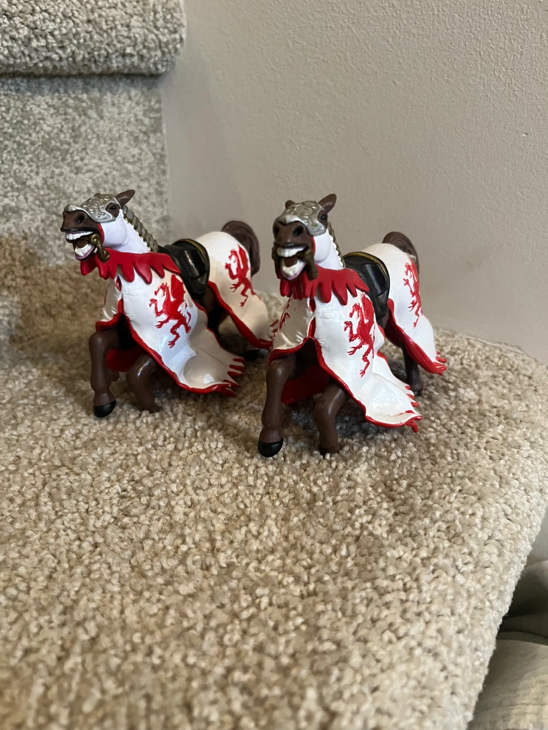 2 Schleich Medieval Dragon Knight Horses