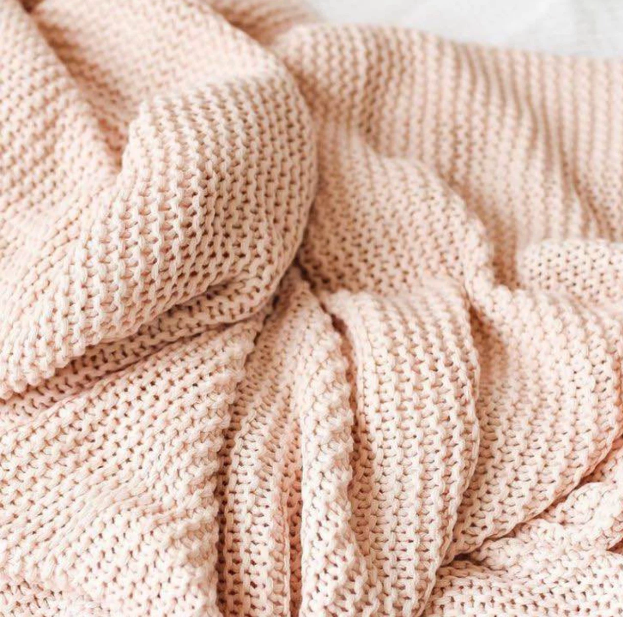 Blush Pink Knitted Throw Blanket - photo 2