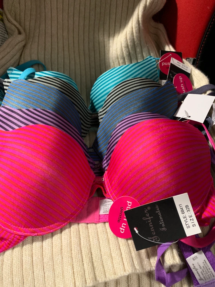 Lot of 5 pcs -Jennifer Intimates 32B Push Up Bras