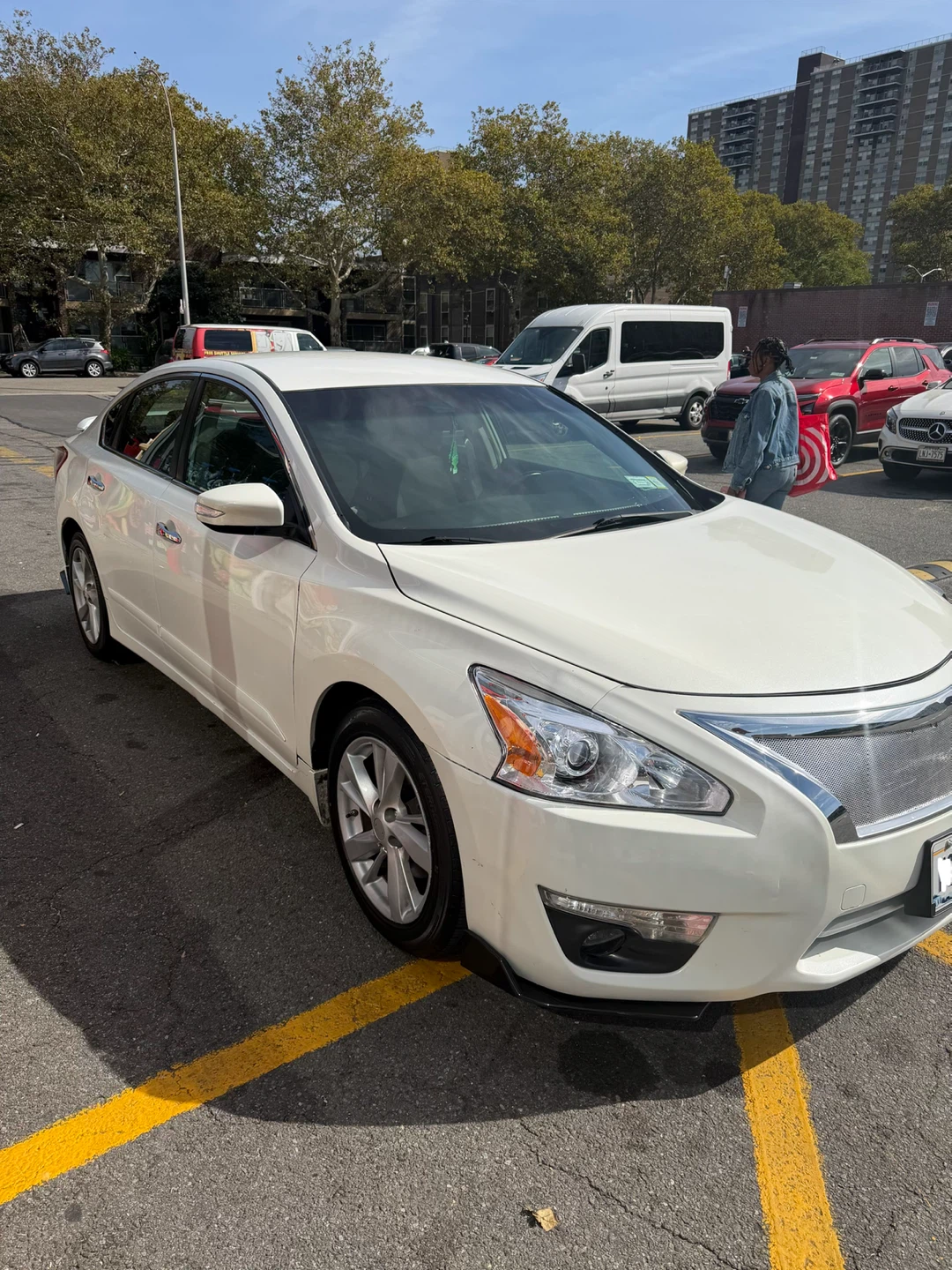 2013 White Nissan Altima Sedan - photo 3