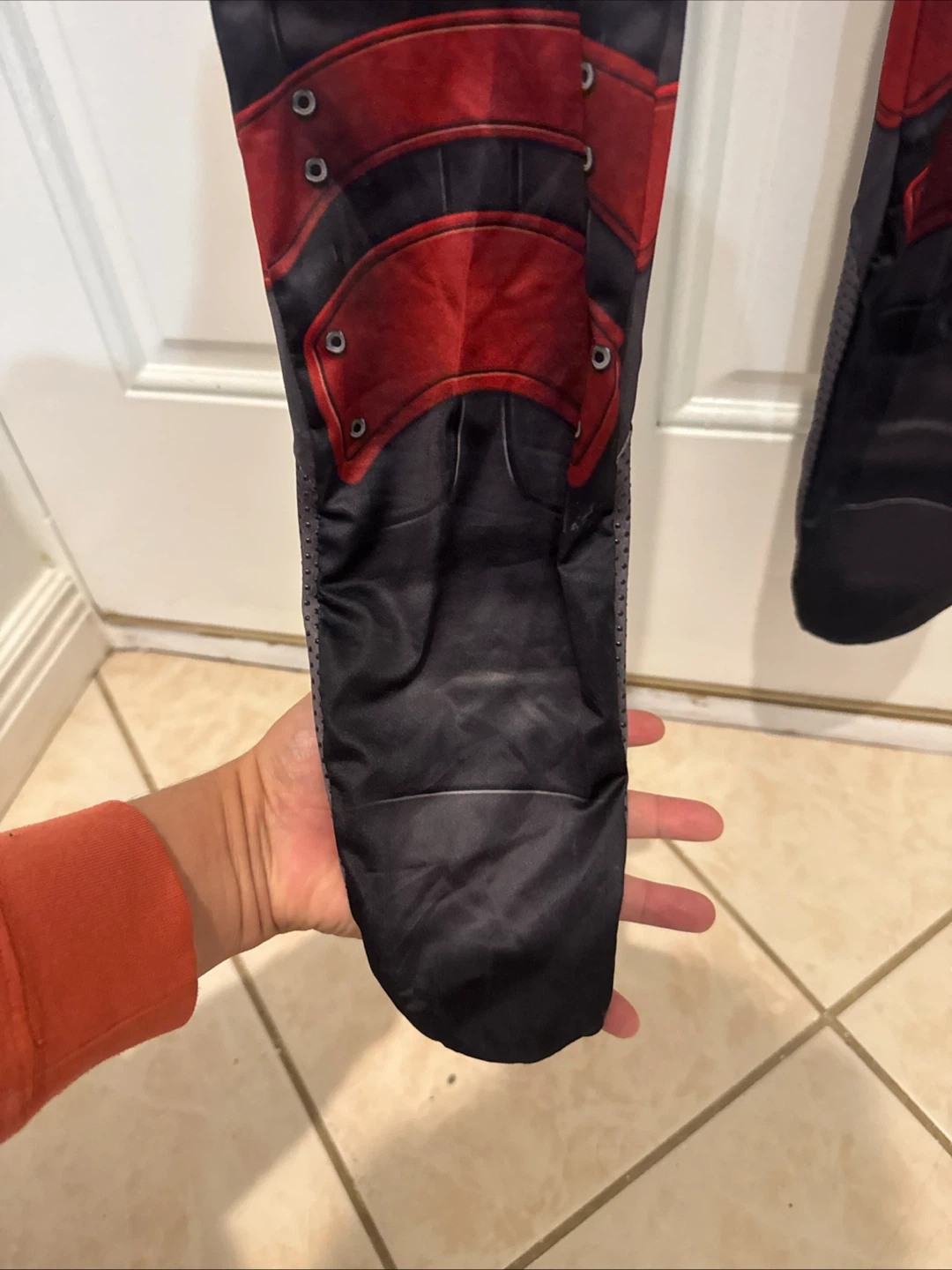 Deadpool Costume (L) - photo 5