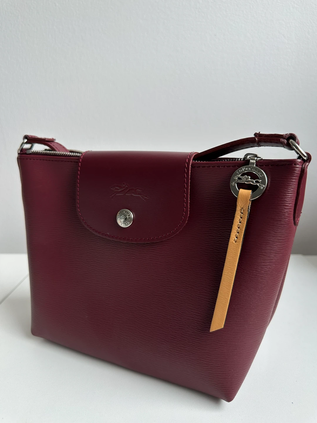Longchamp Le Pliage Cuir Crossbody Bag - photo 3