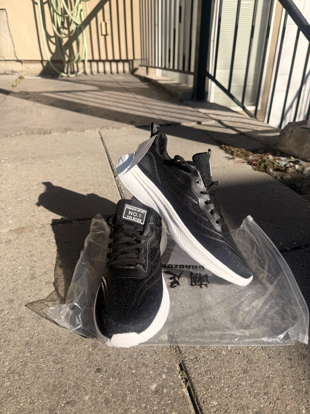 New Black Fashion Sport Sneakers - photo 3