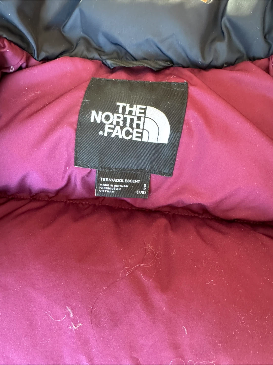 Kid’s The North Face Maroon Puffer Jacket - photo 3