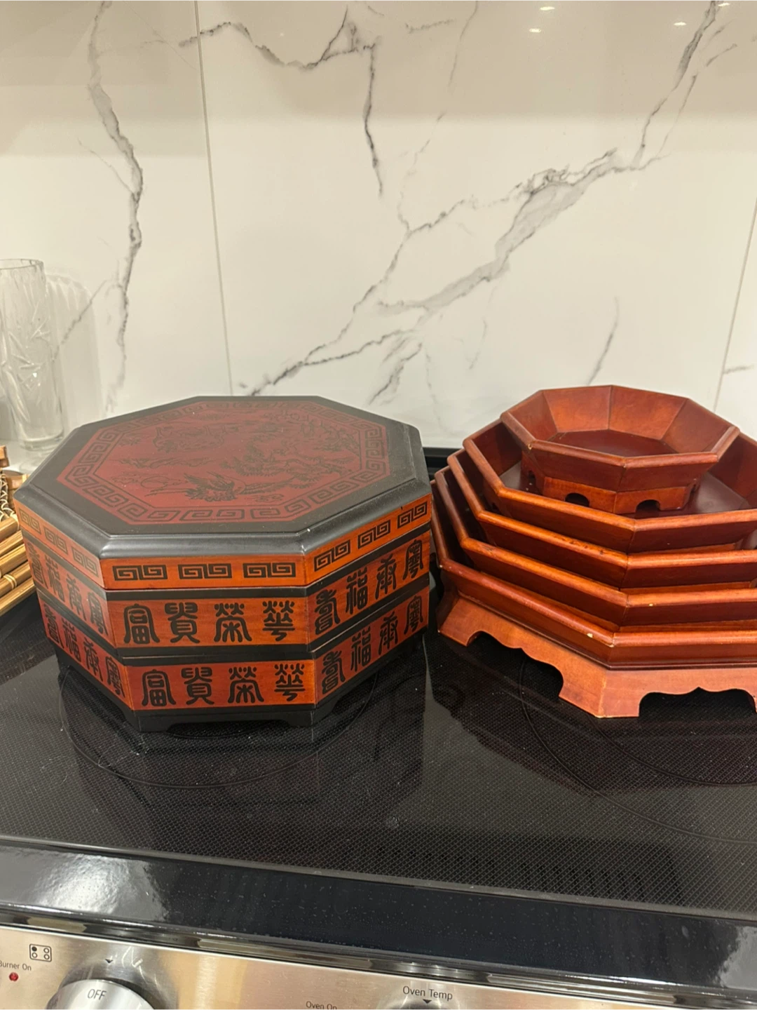 Traditional Chinese Octagonal Serving Box - photo 3