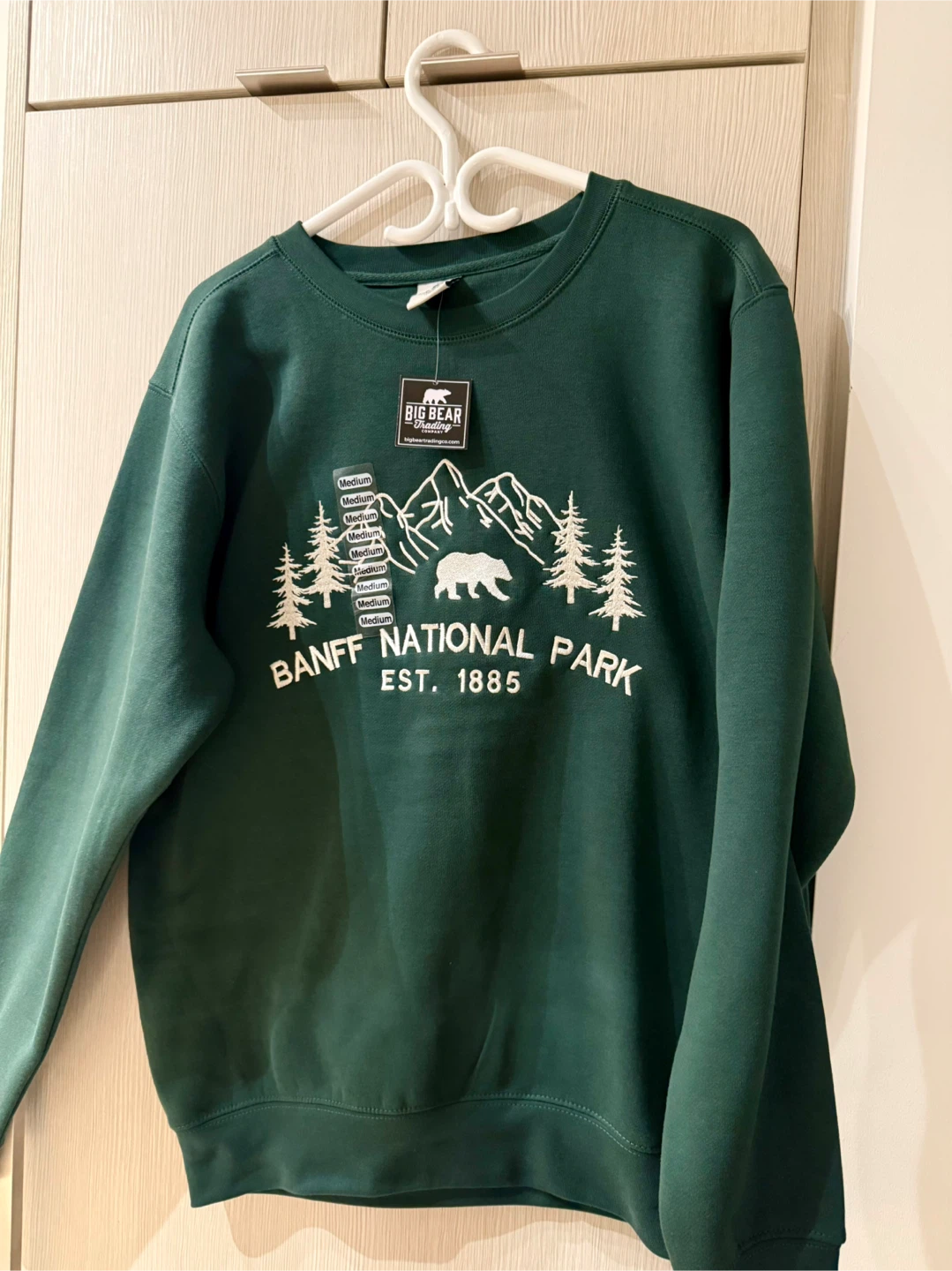 Unisex Beautiful Green Fleece Banff Sweatshirt