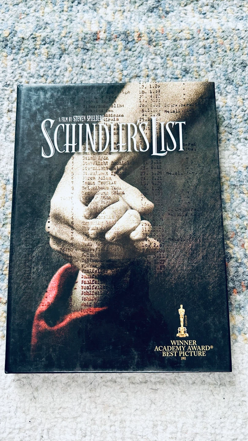 Schindler’s List DVD – Steven Spielberg – 2004 Edition