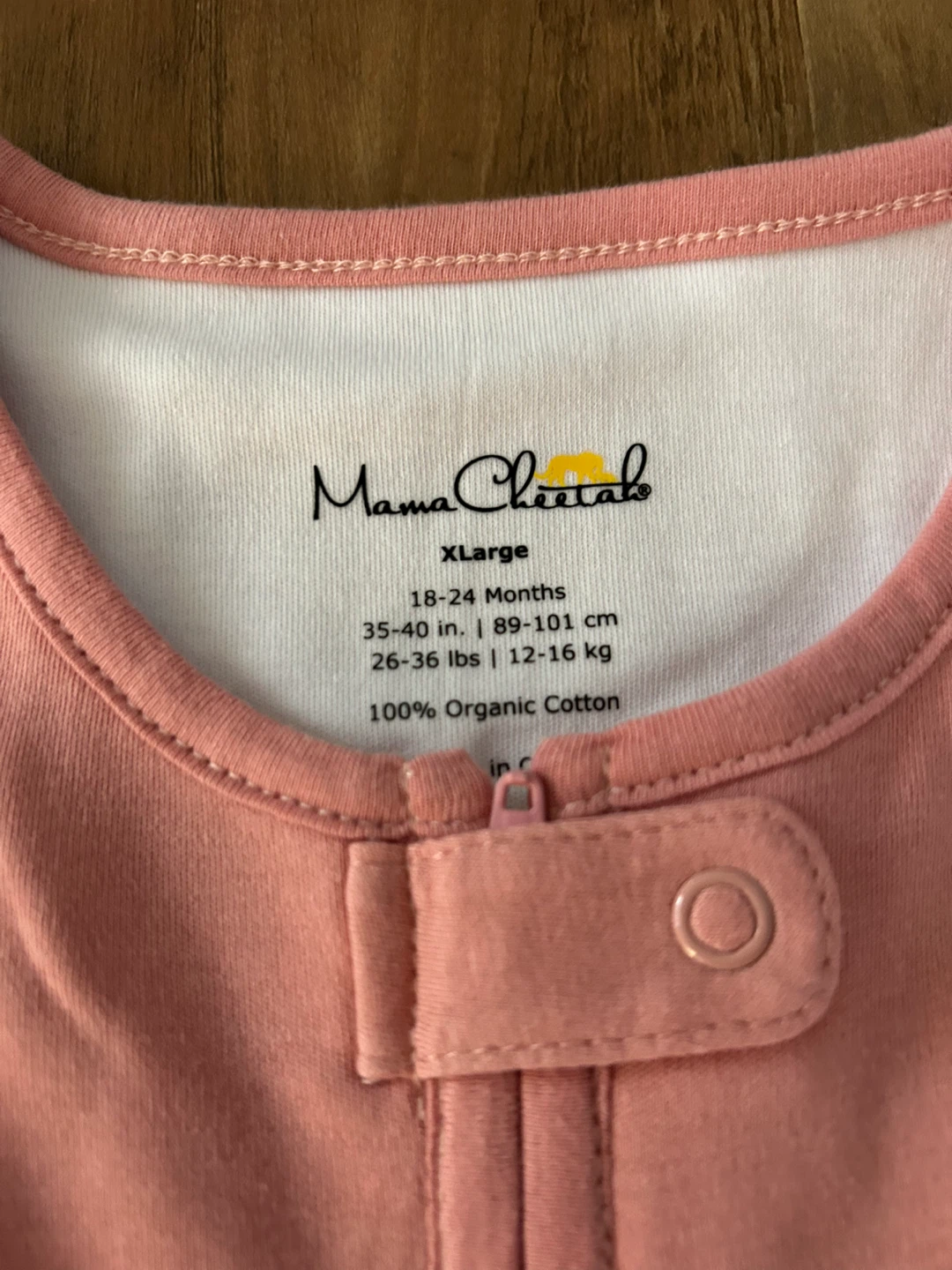 Mama Cheetah Wearable Blanket - photo 2