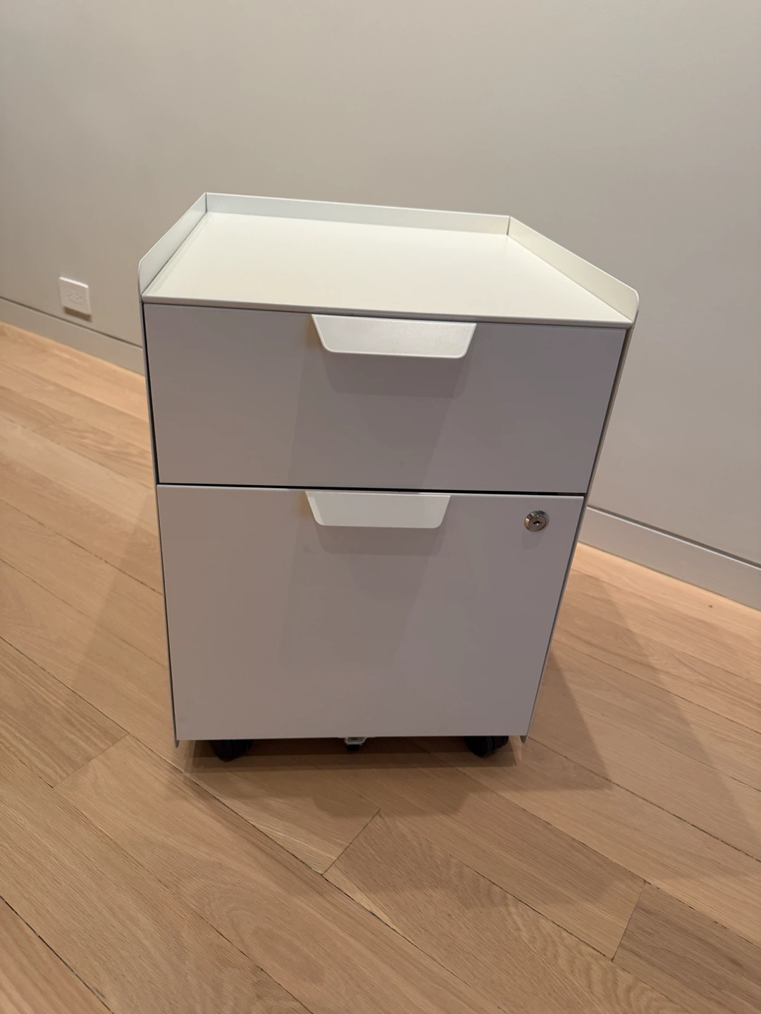IKEA TROTTEN White Filing Cabinet with Keys